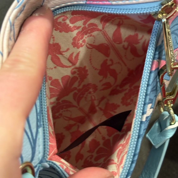 Loungefly Disney Little Mermaid Rare Zip pouch with wristlet strap - Picture 5 of 7